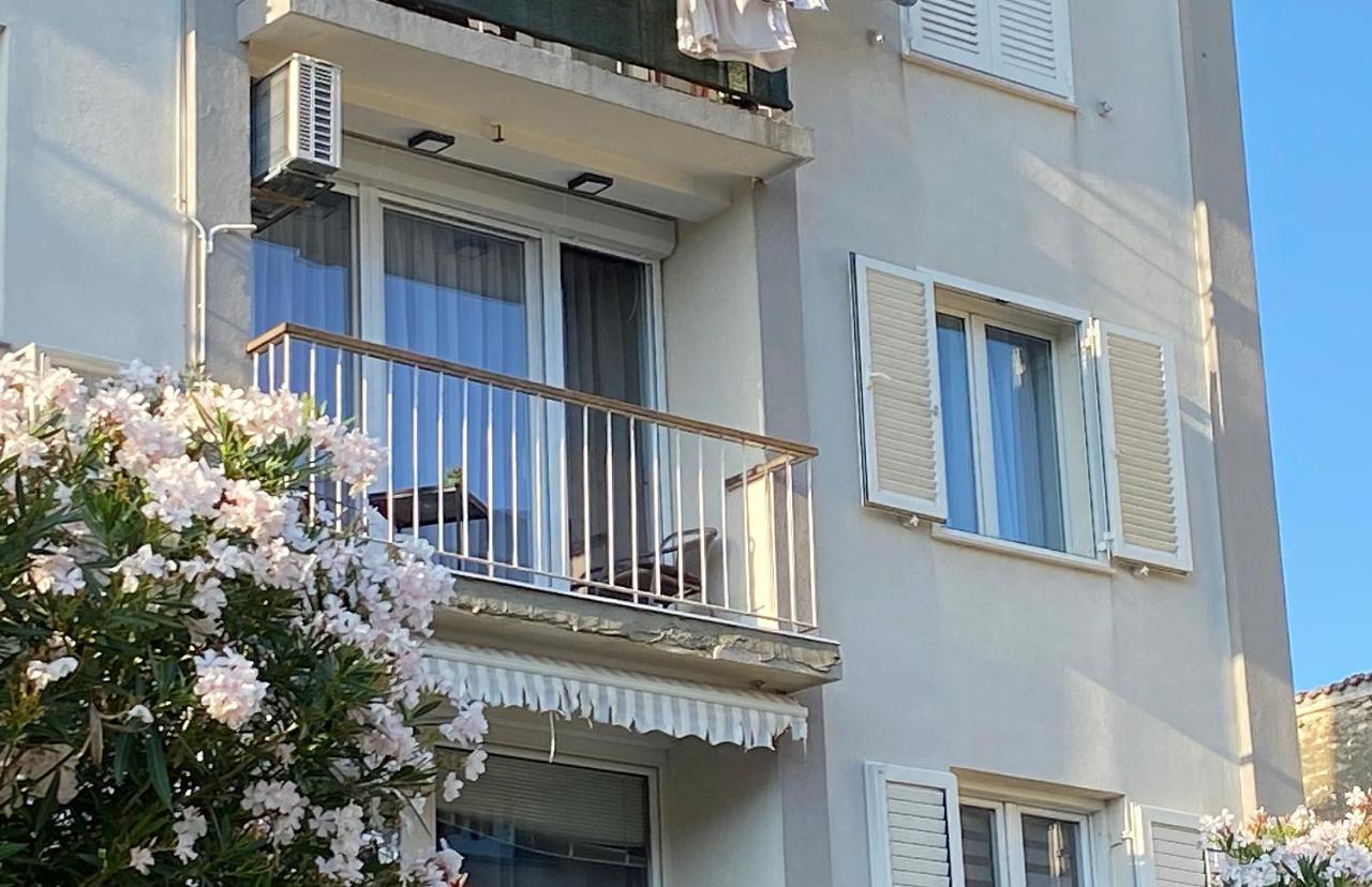 PUY Apartman Izis Centar Pule מראה חיצוני תמונה